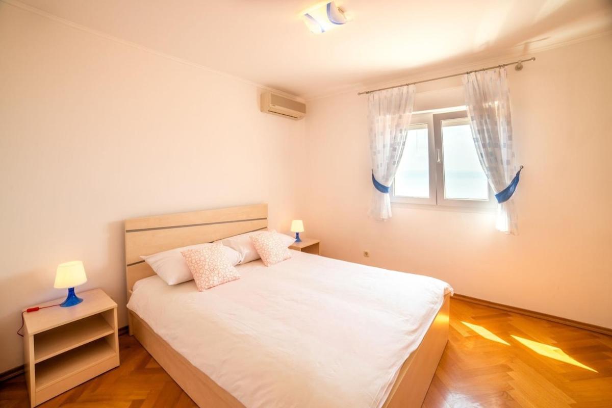 Apartments M Сплит Экстерьер фото