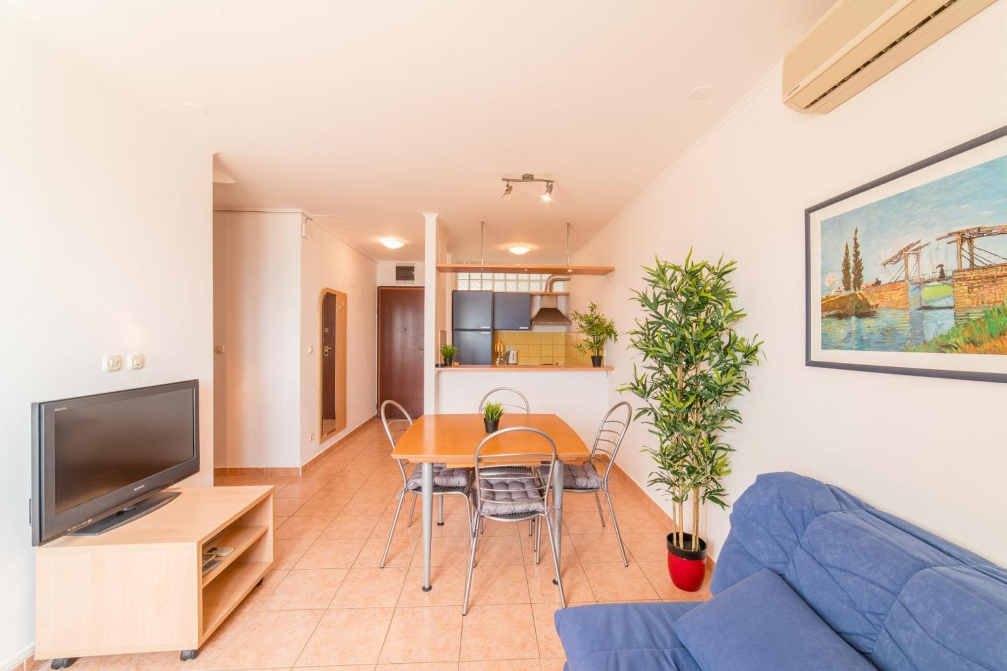 Apartments M Сплит Экстерьер фото