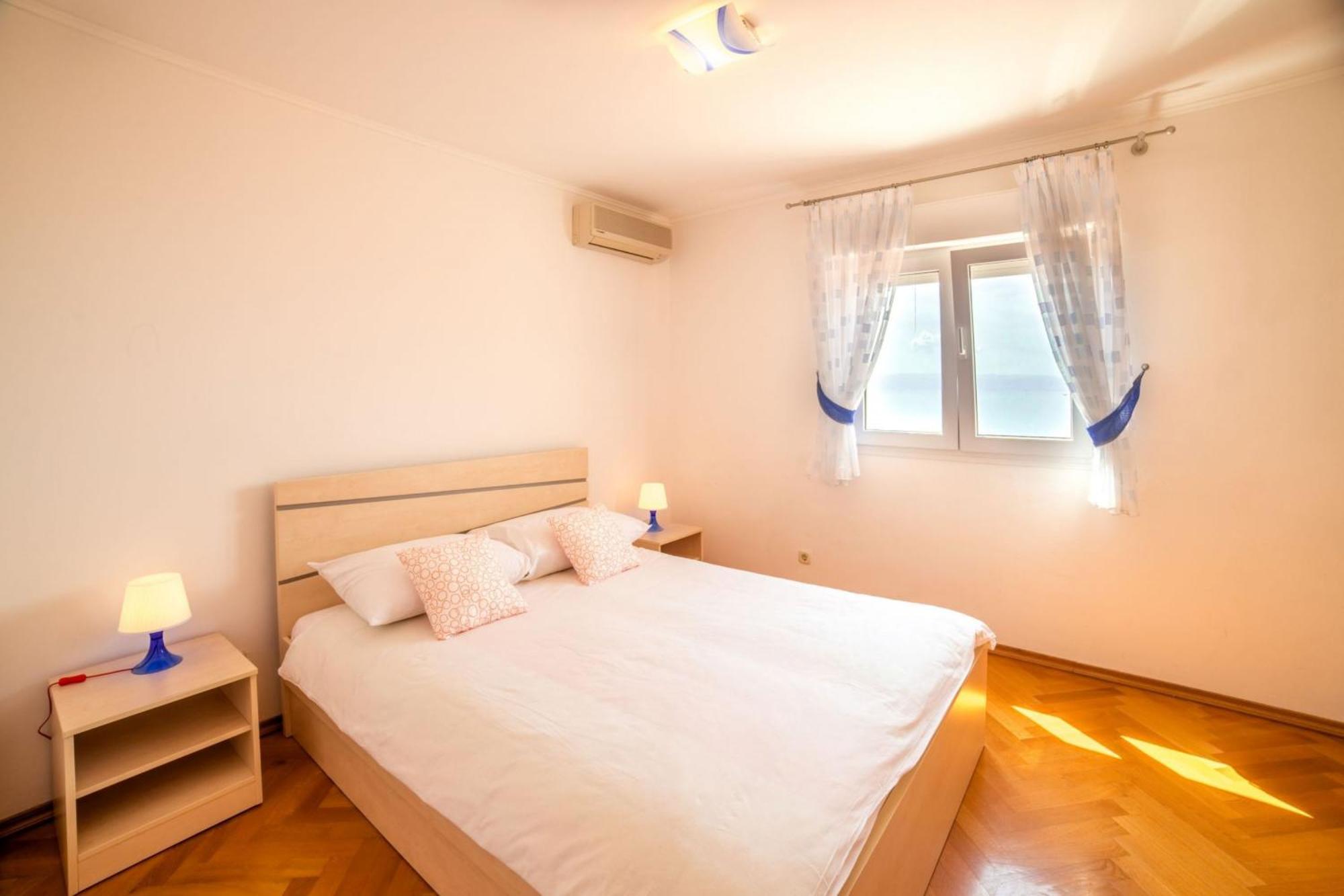 Apartments M Сплит Экстерьер фото